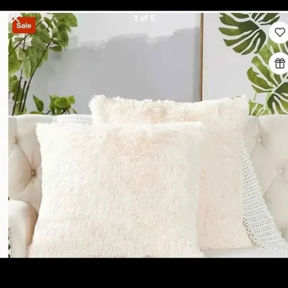 24x24 Faux Fur Throw Pillows - Set of 3 - New